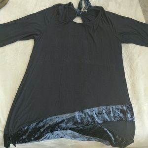 Pebble and Stone women's tunic